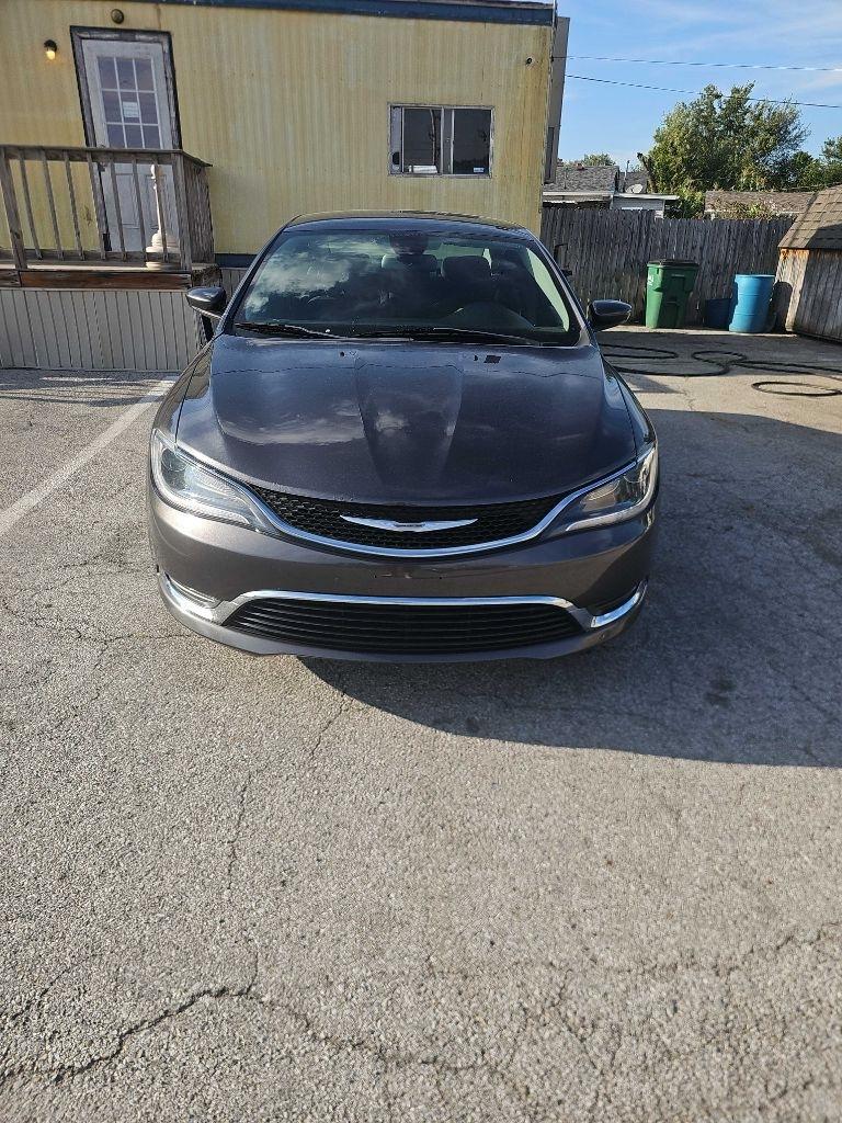 2015 Chrysler 200 4dr Sdn Limited FWD