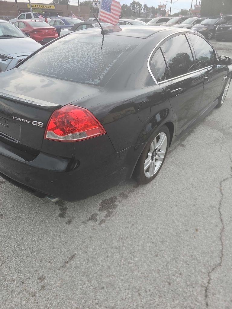 Pontiac G8 4dr Sdn 2008