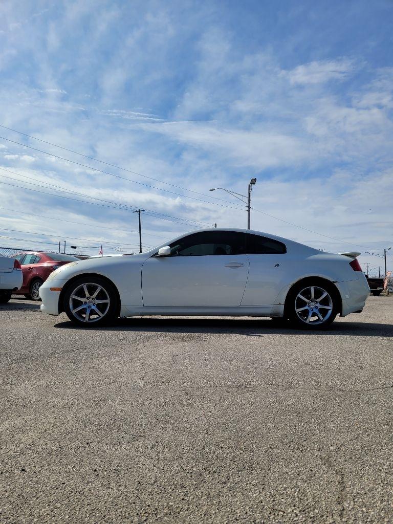 2004 Infiniti G35 Coupe 2dr Cpe Auto w/Leather