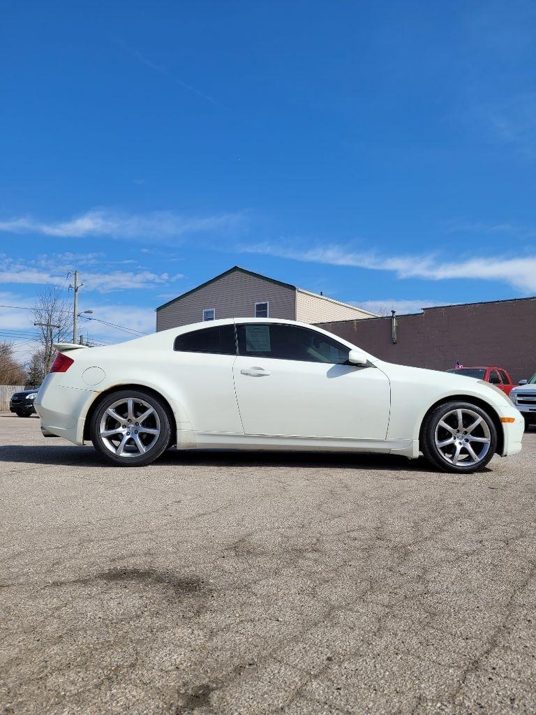 Infiniti G35 Coupe 2dr Cpe Auto w/Leather 2004