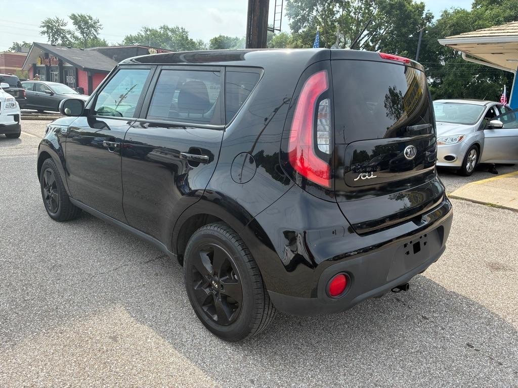 Kia Soul Base Manual 2018