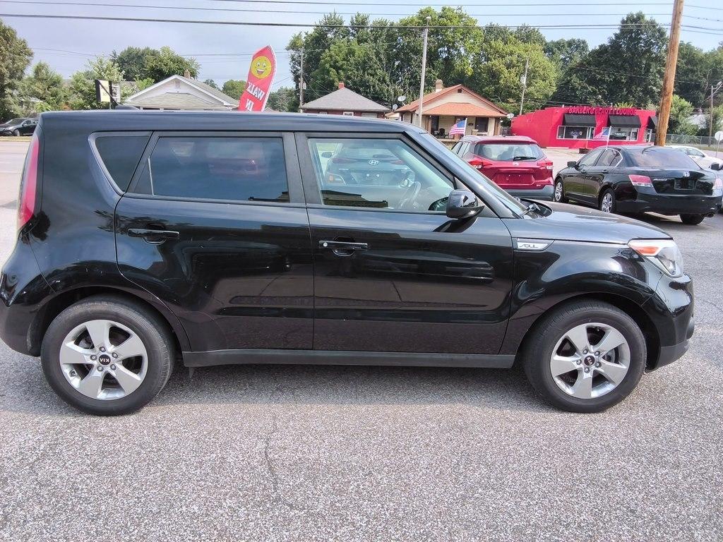 Kia Soul Base Manual 2018