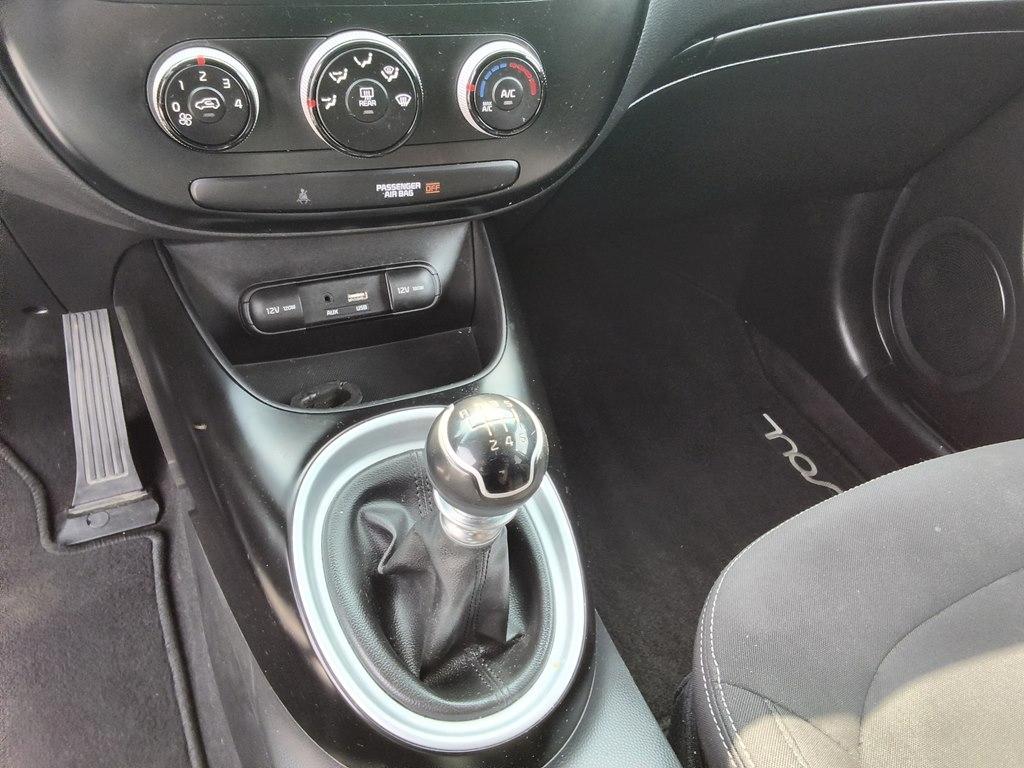 Kia Soul Base Manual 2018