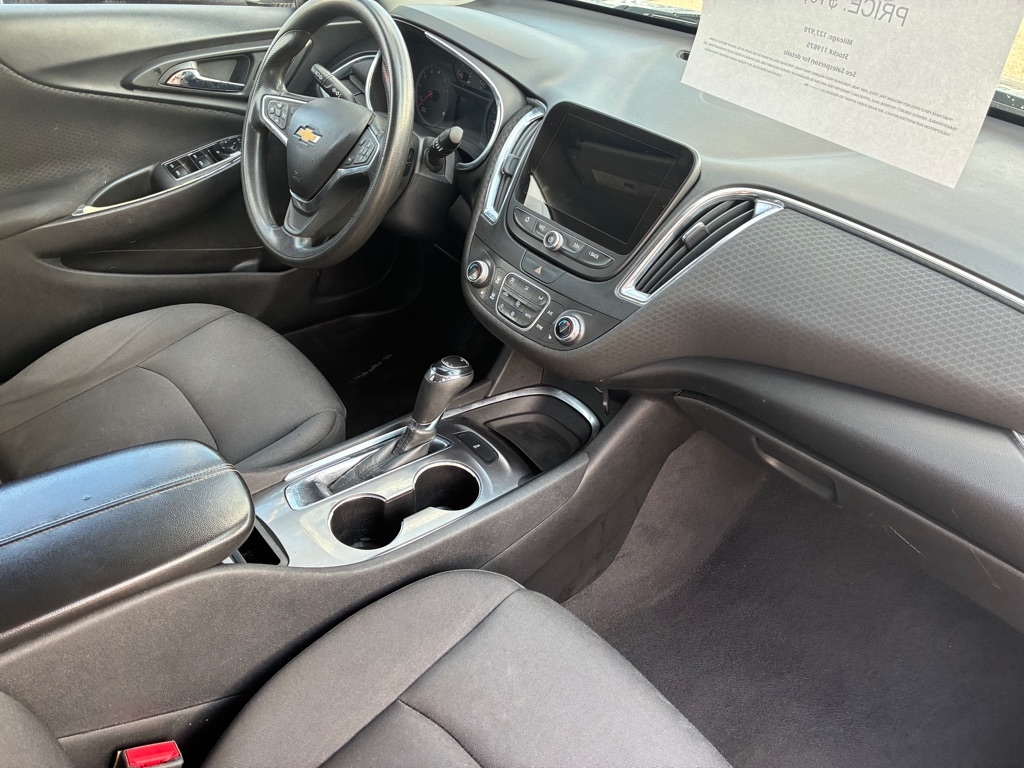 Chevrolet Malibu 4dr Sdn LT w/1LT 2019 Chevrolet Malibu 4dr Sdn LT w/1LT 2019