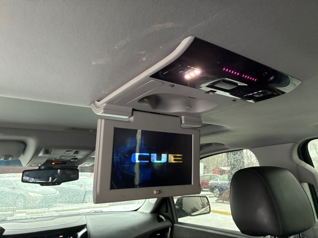 Cadillac Escalade ESV 4WD 4dr Premium 2015