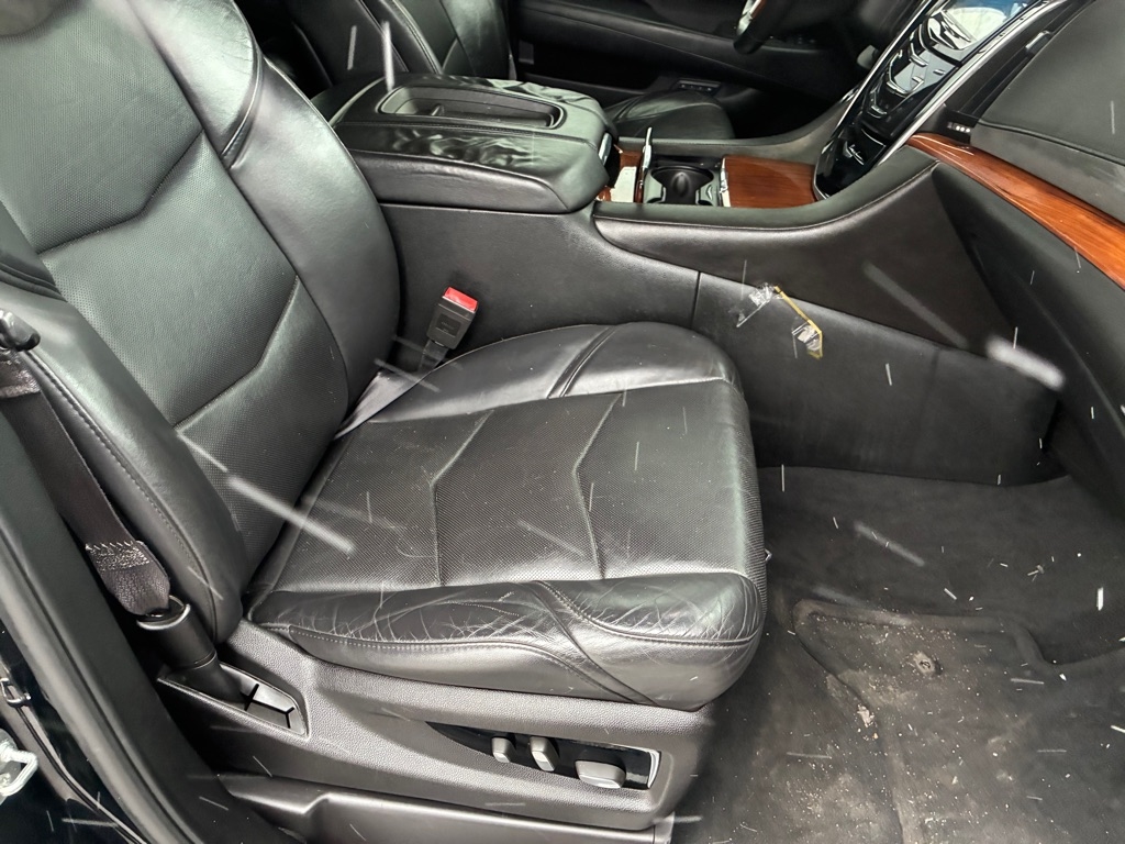 Cadillac Escalade ESV 4WD 4dr Premium 2015