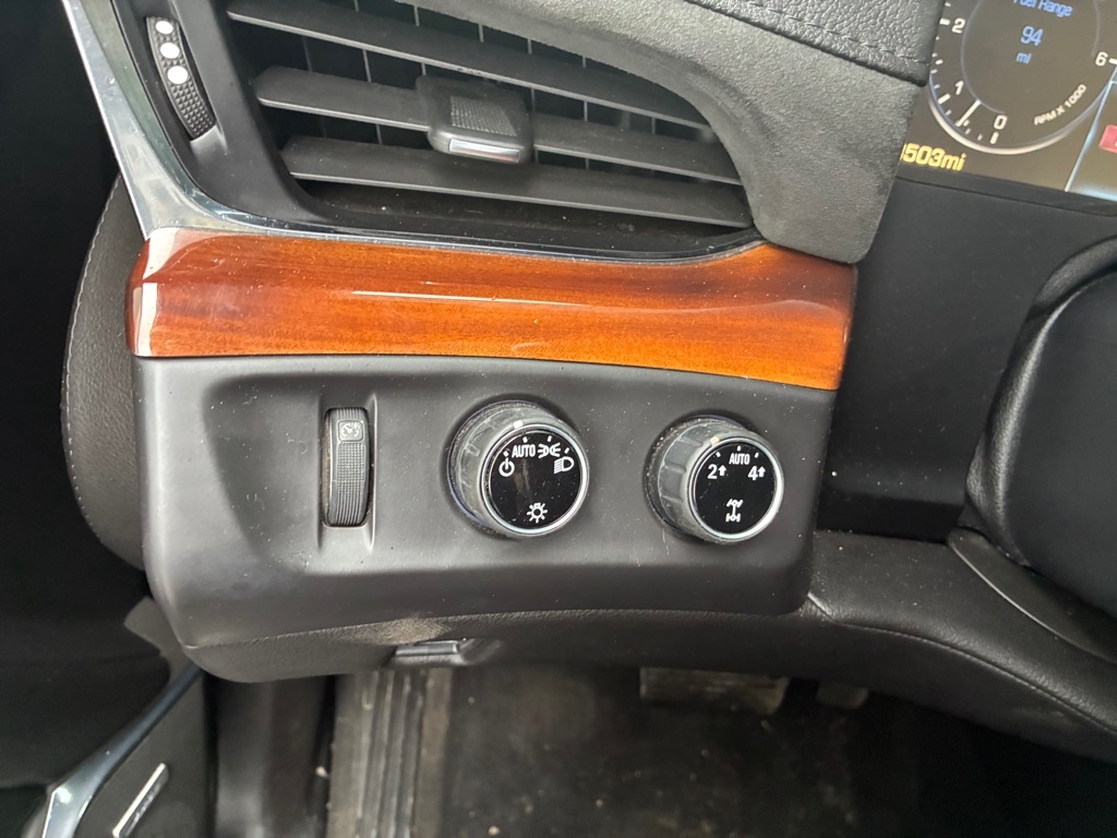 Cadillac Escalade ESV 4WD 4dr Premium 2015