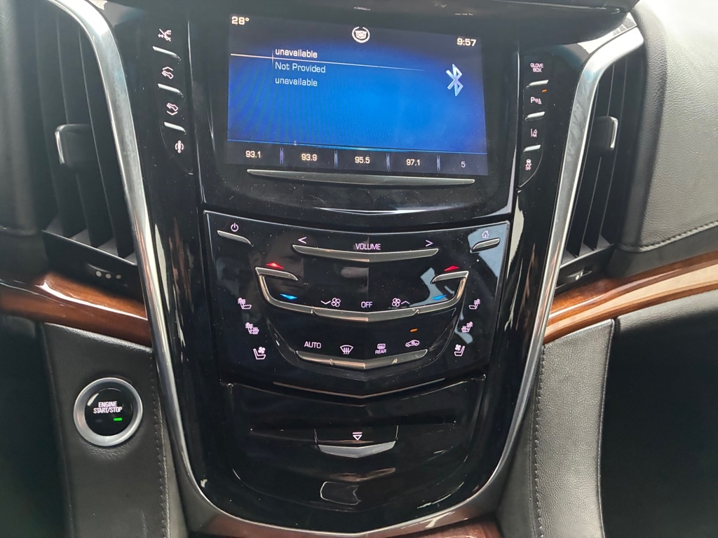 Cadillac Escalade ESV 4WD 4dr Premium 2015