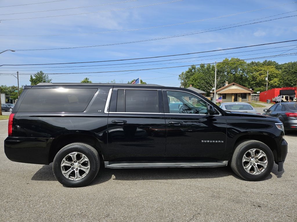 Chevrolet Suburban 4WD 4dr LT 2015 Chevrolet Suburban 4WD 4dr LT 2015