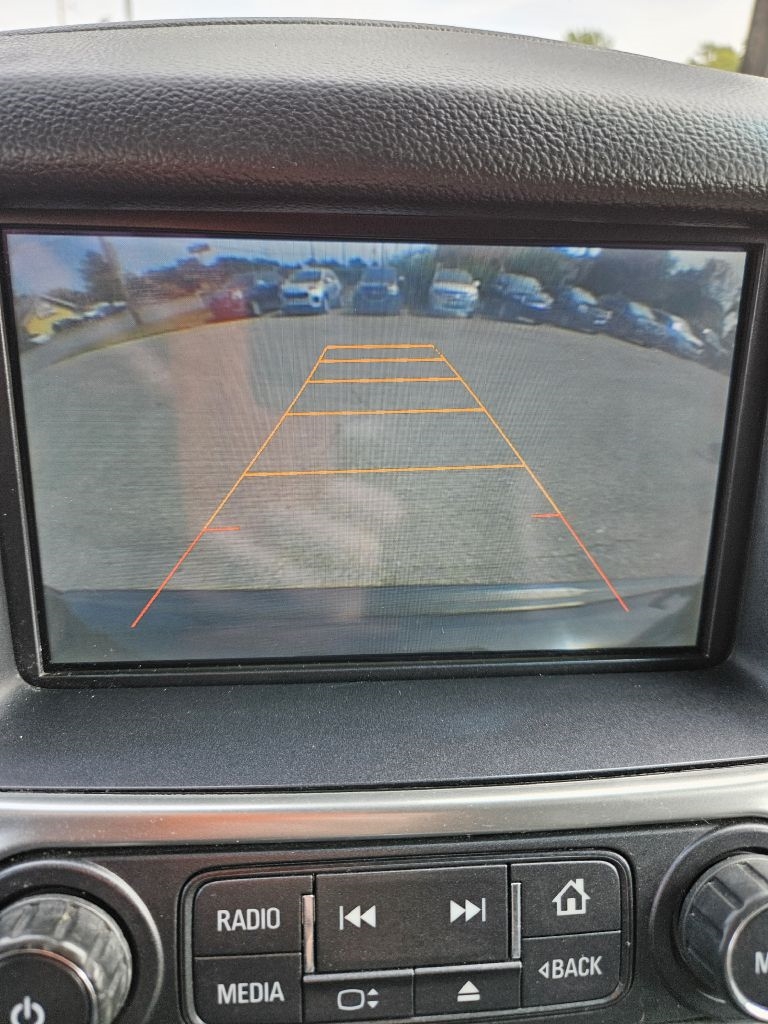 Chevrolet Suburban 4WD 4dr LT 2015 Chevrolet Suburban 4WD 4dr LT 2015