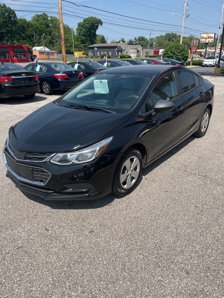 2017 Chevrolet Cruze 4dr Sdn 1.4L LS w/1SB