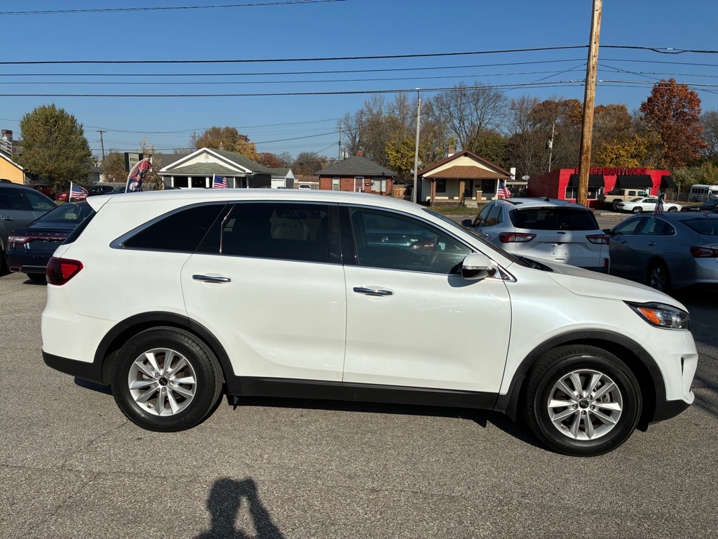 Kia Sorento LX V6 FWD 2020