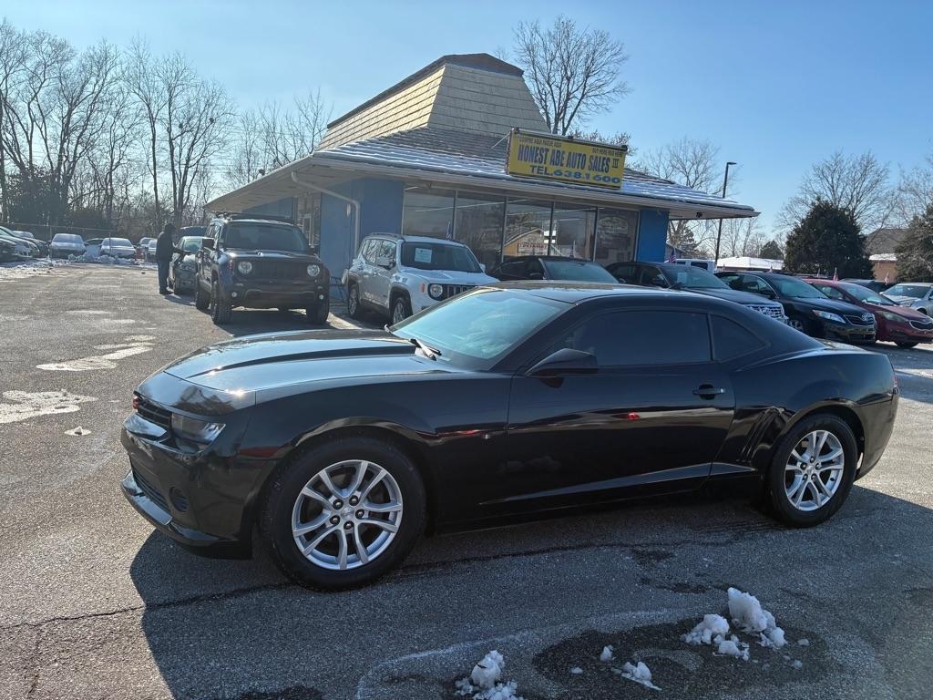 Chevrolet Camaro 2dr Cpe LS w/2LS 2015