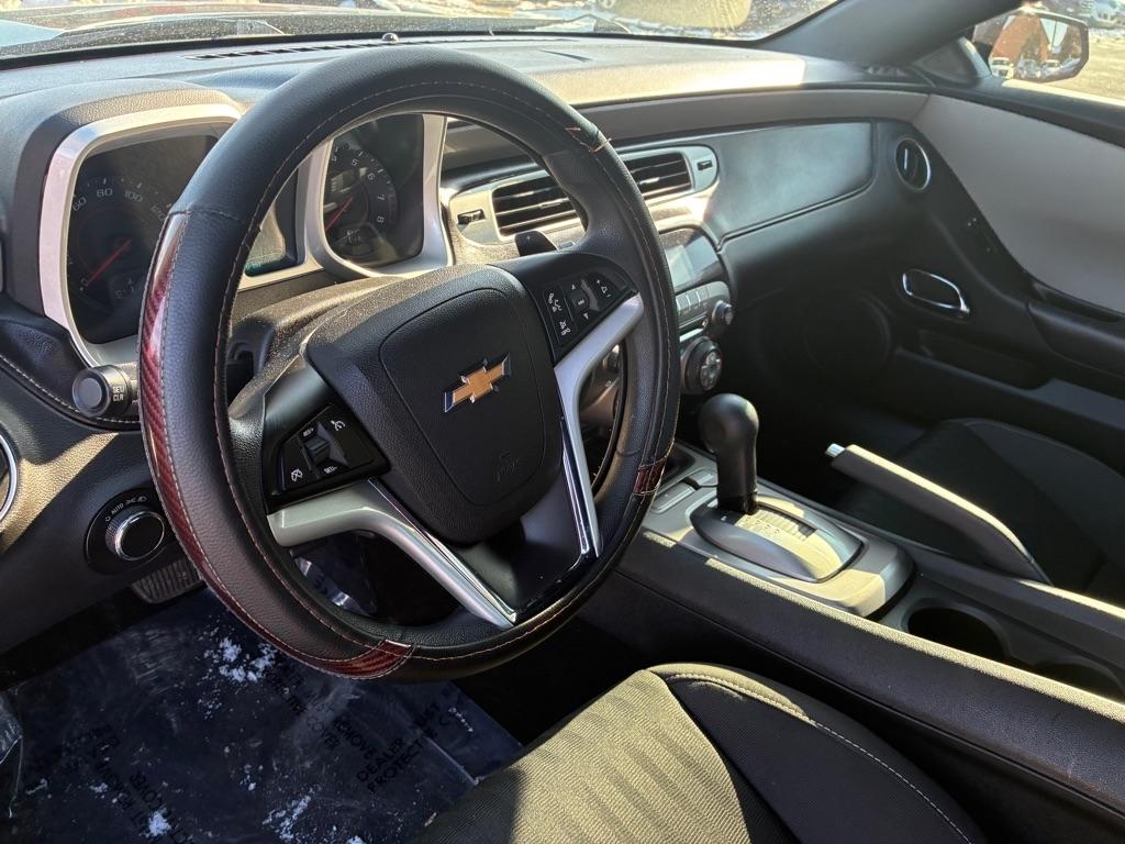 Chevrolet Camaro 2dr Cpe LS w/2LS 2015