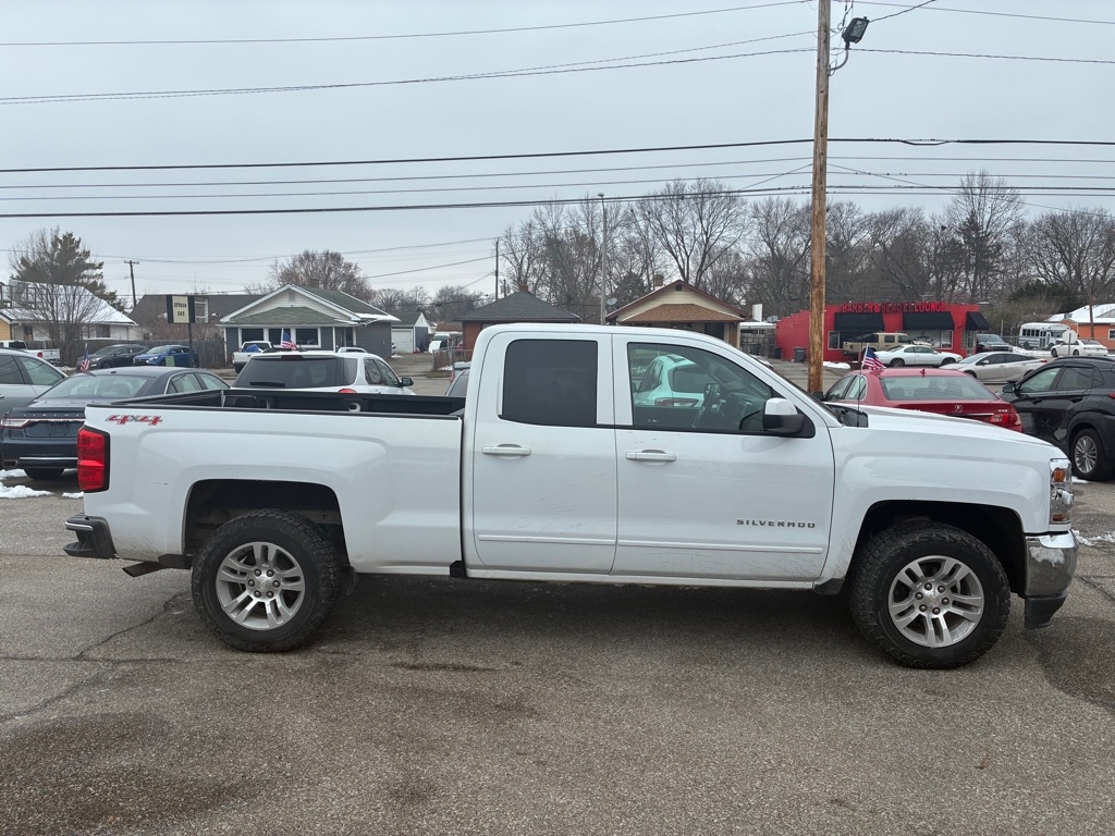Chevrolet Silverado 1500 4WD Double Cab 143.5" LT w/1LT 2017