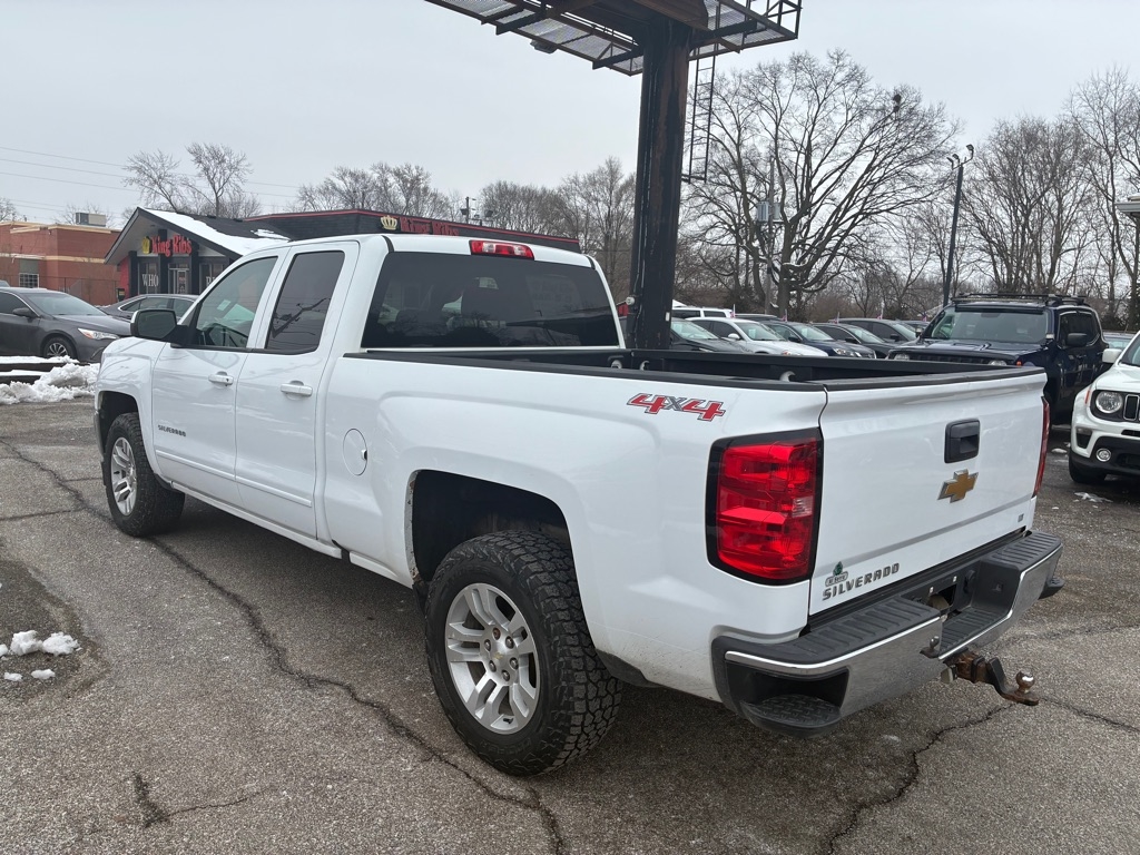 Chevrolet Silverado 1500 4WD Double Cab 143.5" LT w/1LT 2017