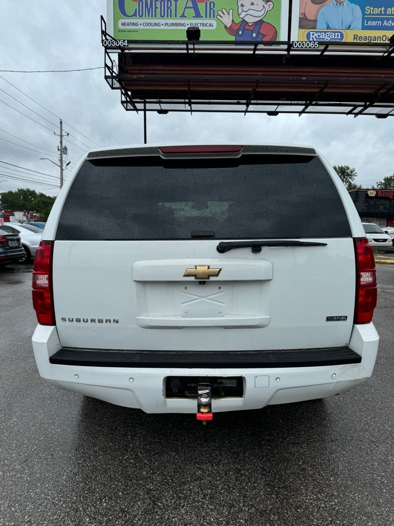 Chevrolet Suburban 4WD 4dr 1500 LTZ 2007