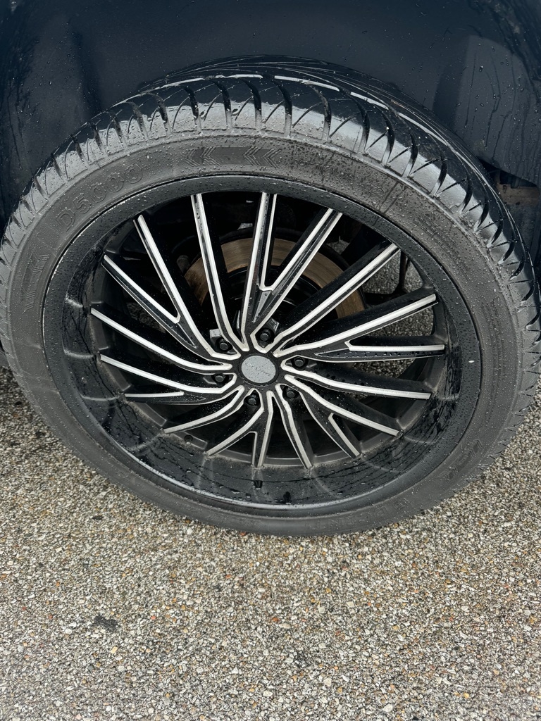 Chevrolet Suburban 4WD 4dr 1500 LTZ 2007