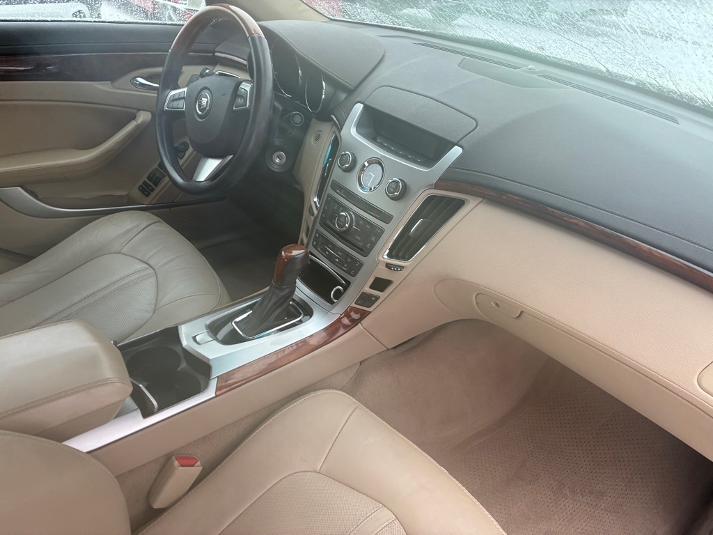 Cadillac CTS 4dr Sdn RWD w/1SA 2009