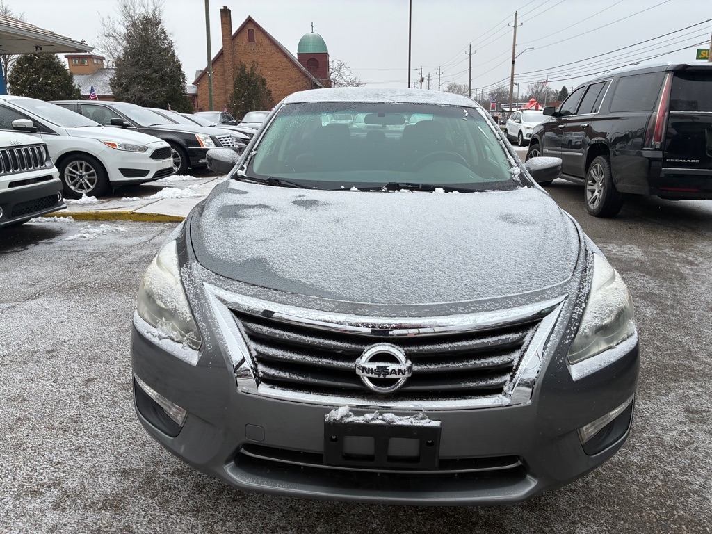 Nissan Altima 4dr Sdn I4 2.5 SV 2014