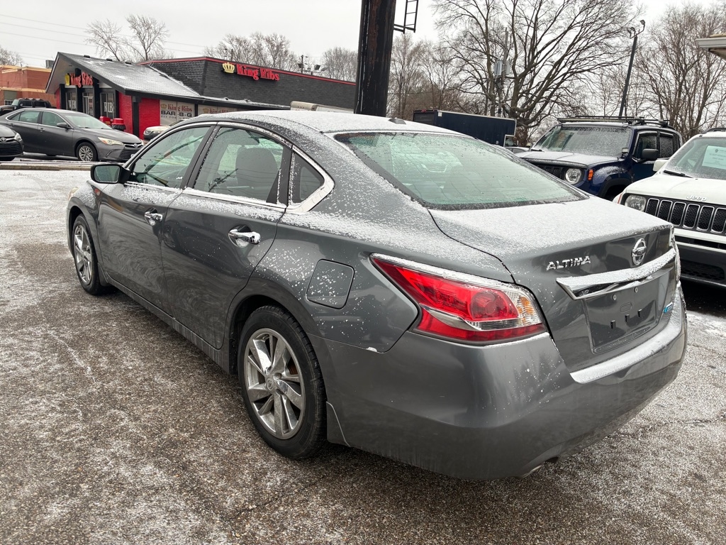 Nissan Altima 4dr Sdn I4 2.5 SV 2014