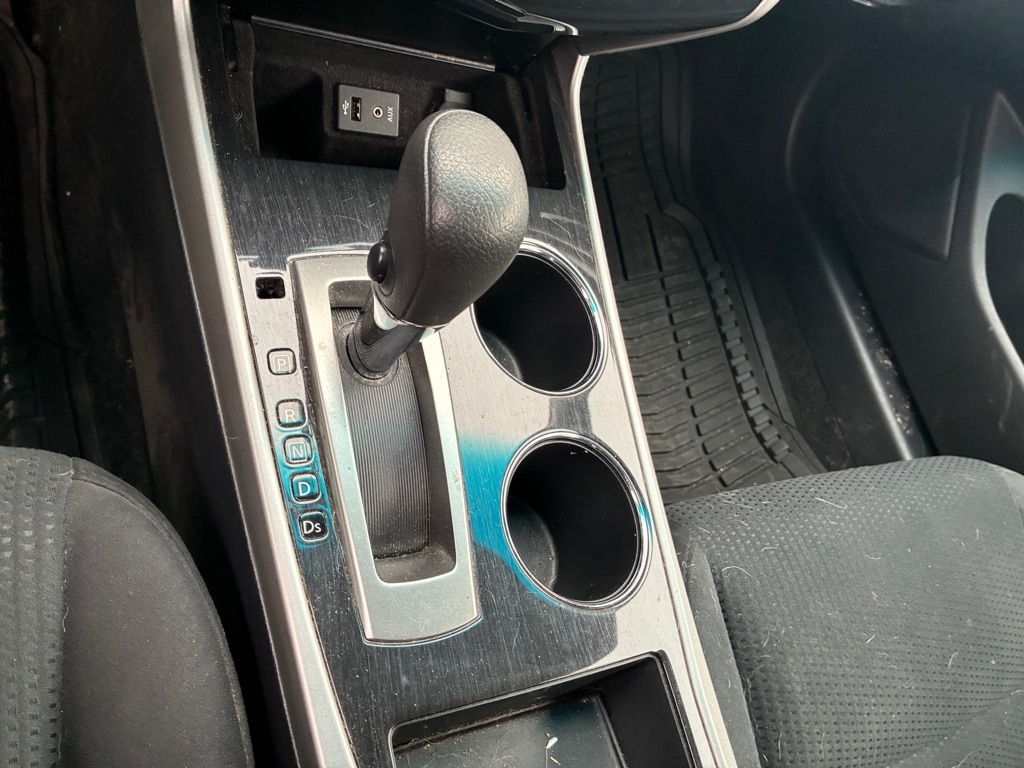 Nissan Altima 4dr Sdn I4 2.5 SV 2014