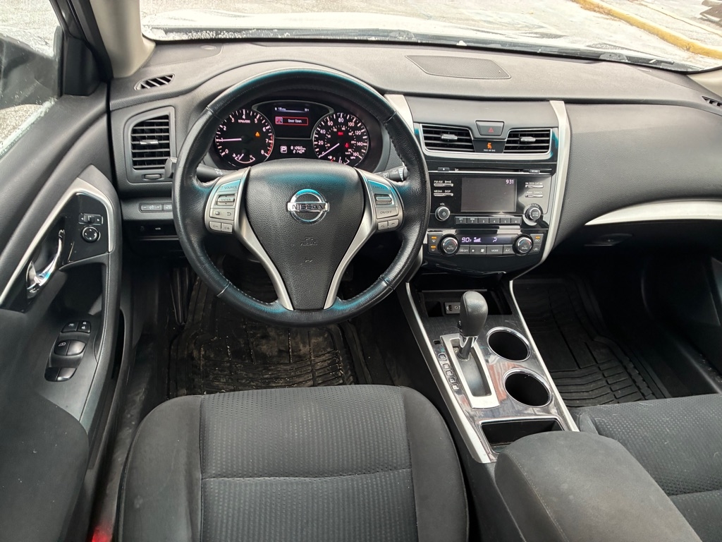 Nissan Altima 4dr Sdn I4 2.5 SV 2014