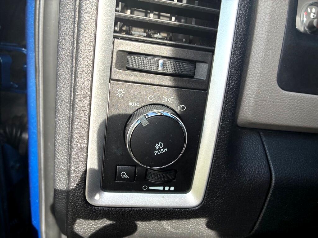 Dodge Ram 1500 4WD Crew Cab 140.5" TRX 2010