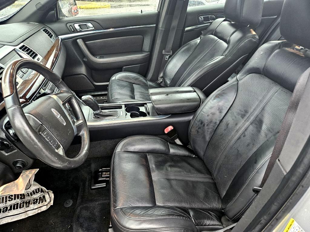 Lincoln MKS 4dr Sdn 3.7L FWD 2011