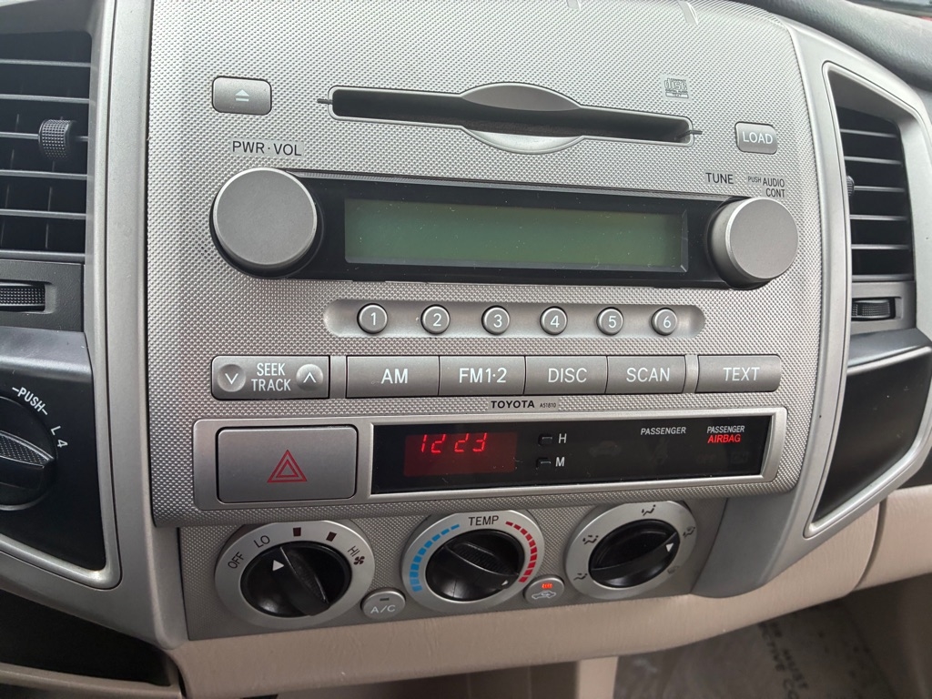 Toyota Tacoma Double 141" Auto 4WD (Natl) 2006