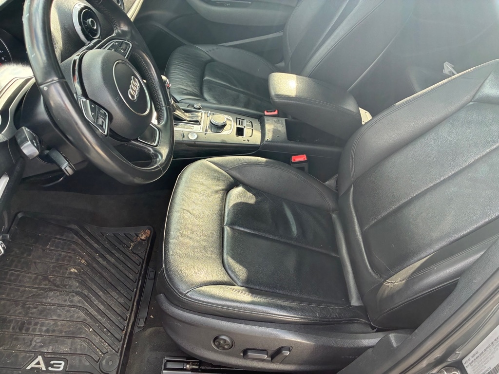 Audi A3 4dr Sdn quattro 2.0T Premium 2016