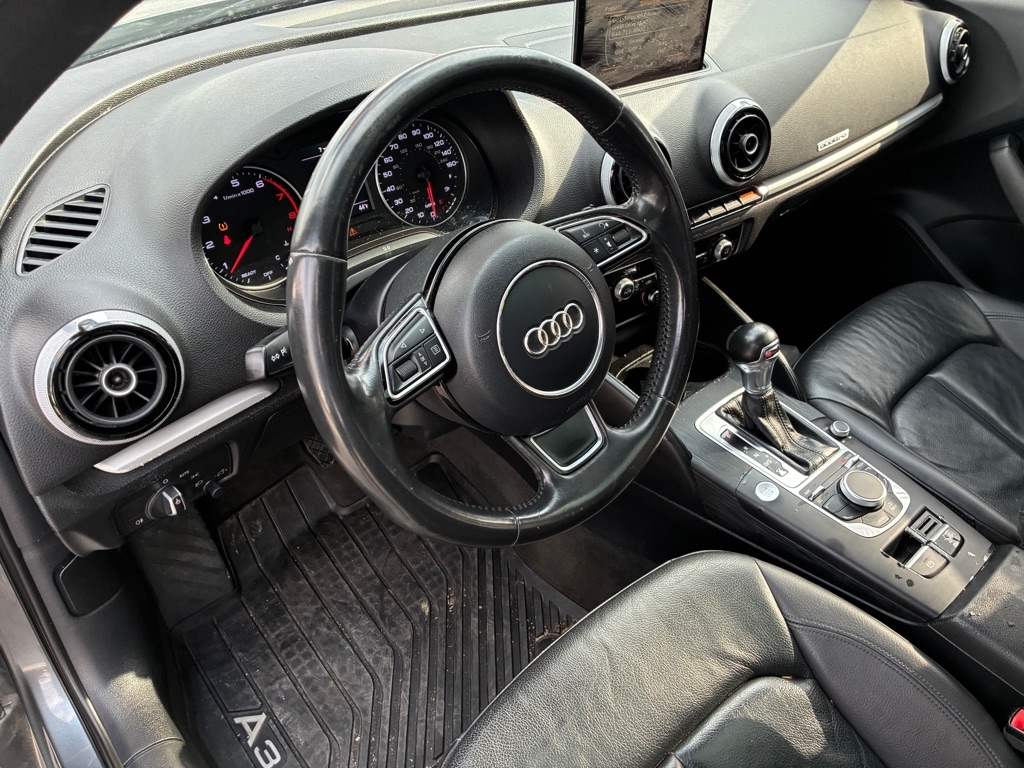 Audi A3 4dr Sdn quattro 2.0T Premium 2016