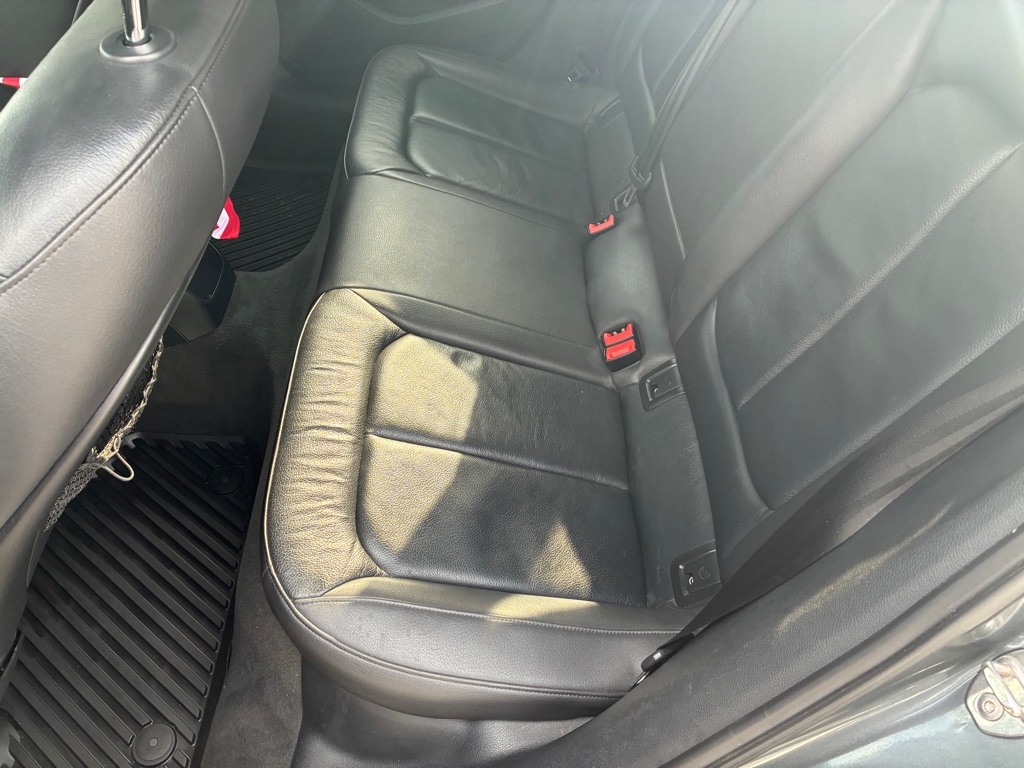 Audi A3 4dr Sdn quattro 2.0T Premium 2016