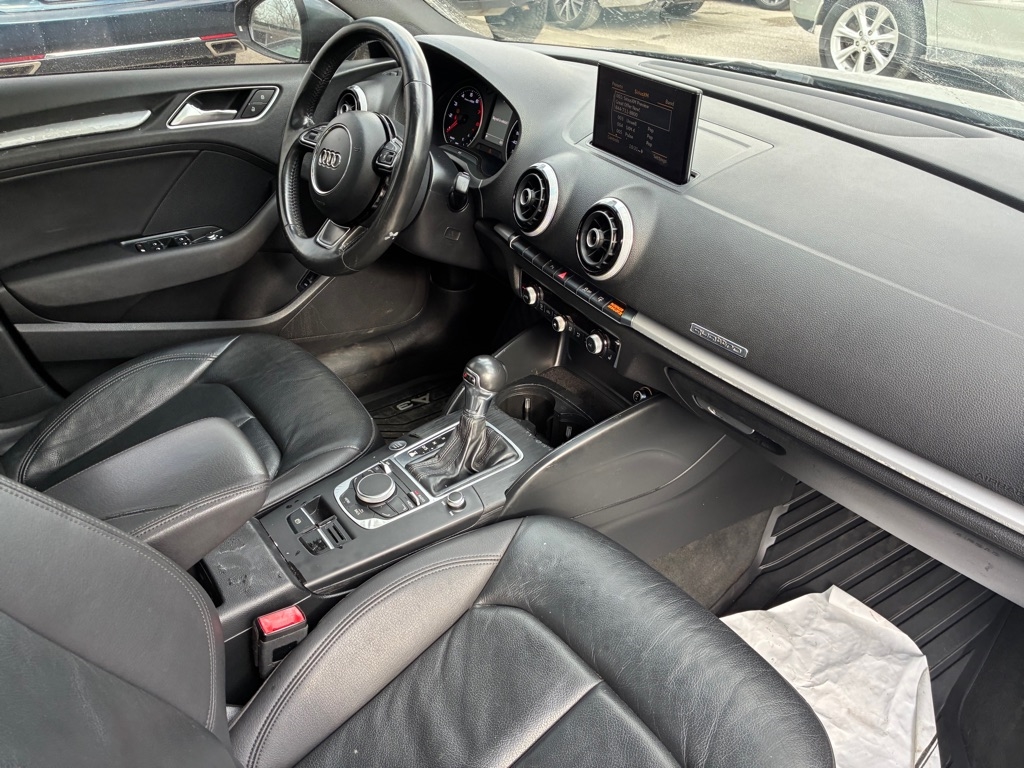 Audi A3 4dr Sdn quattro 2.0T Premium 2016