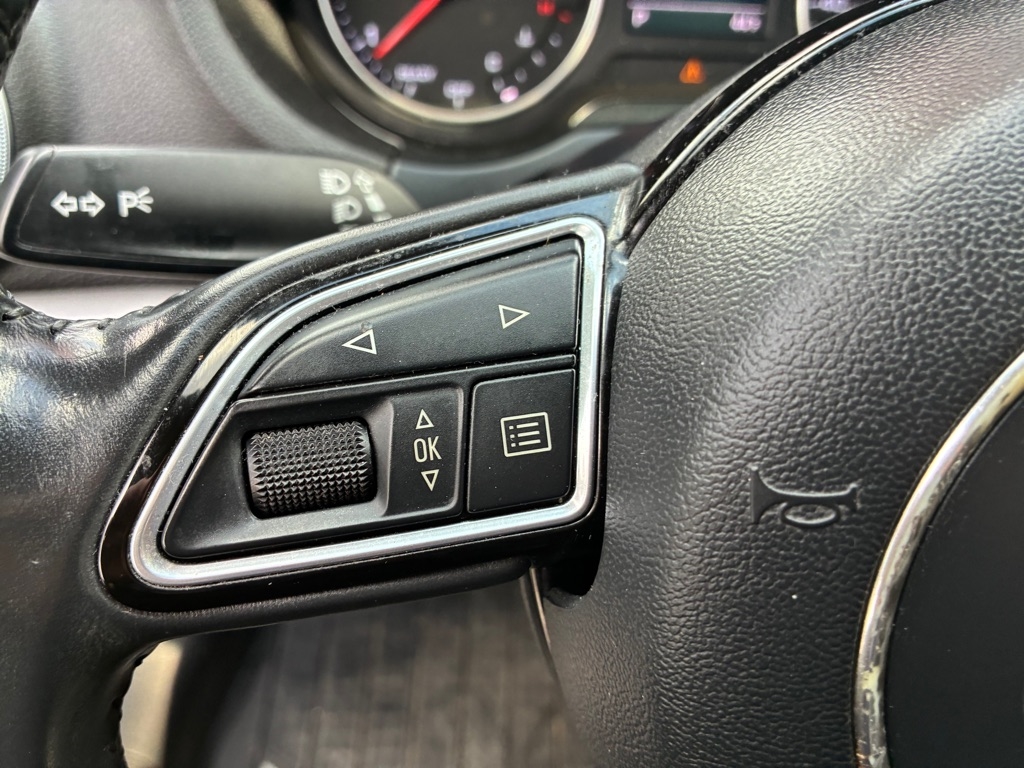 Audi A3 4dr Sdn quattro 2.0T Premium 2016