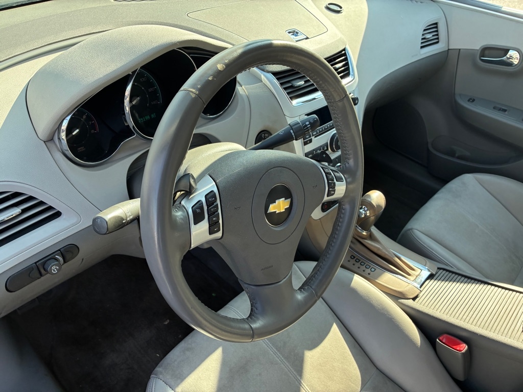 Chevrolet Malibu 4dr Sdn LT w/2LT 2009