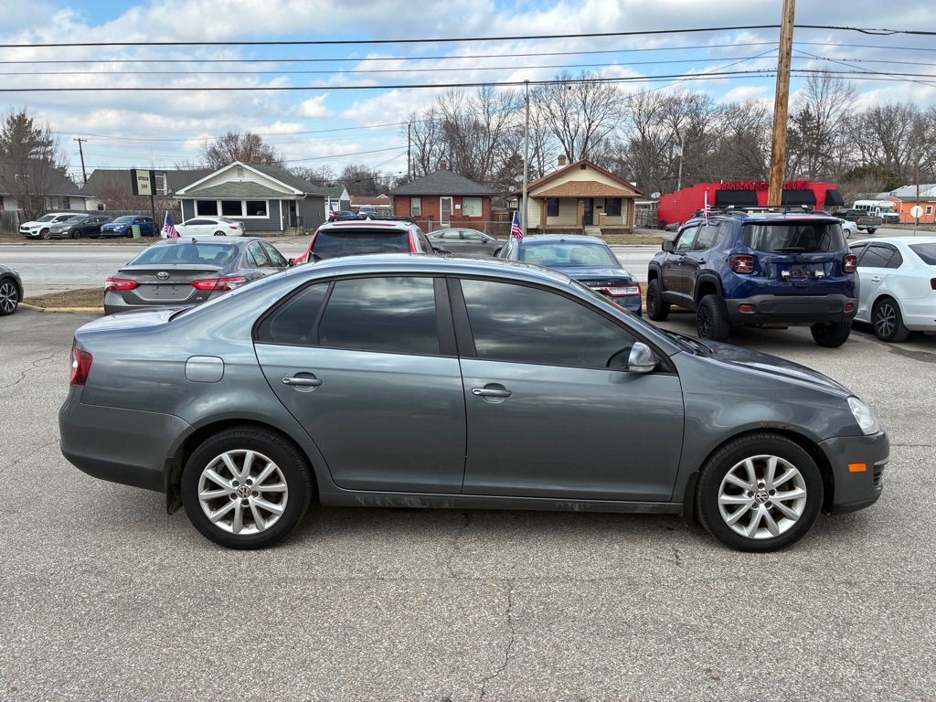 Volkswagen Jetta Sedan 4dr Auto Limited 2010