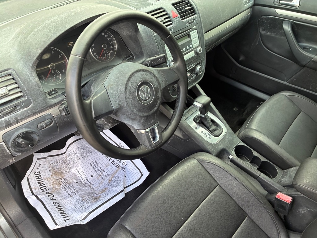 Volkswagen Jetta Sedan 4dr Auto Limited 2010