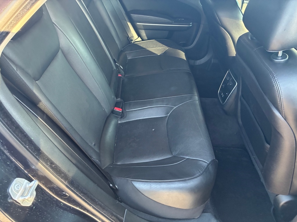 Chrysler 300 Limited AWD 2018