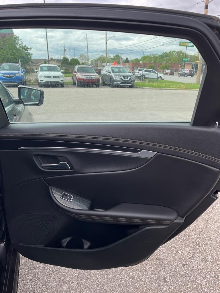 Chevrolet Impala 4dr Sdn LT w/1LT 2017