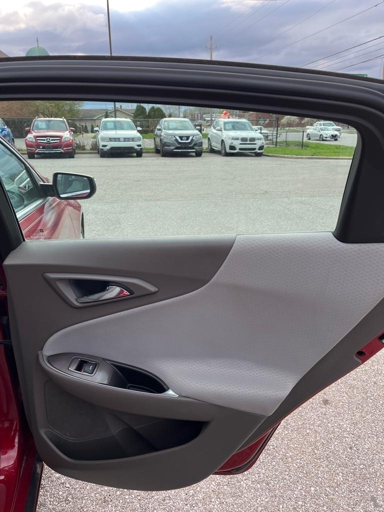 Chevrolet Malibu 4dr Sdn LT w/1LT 2016