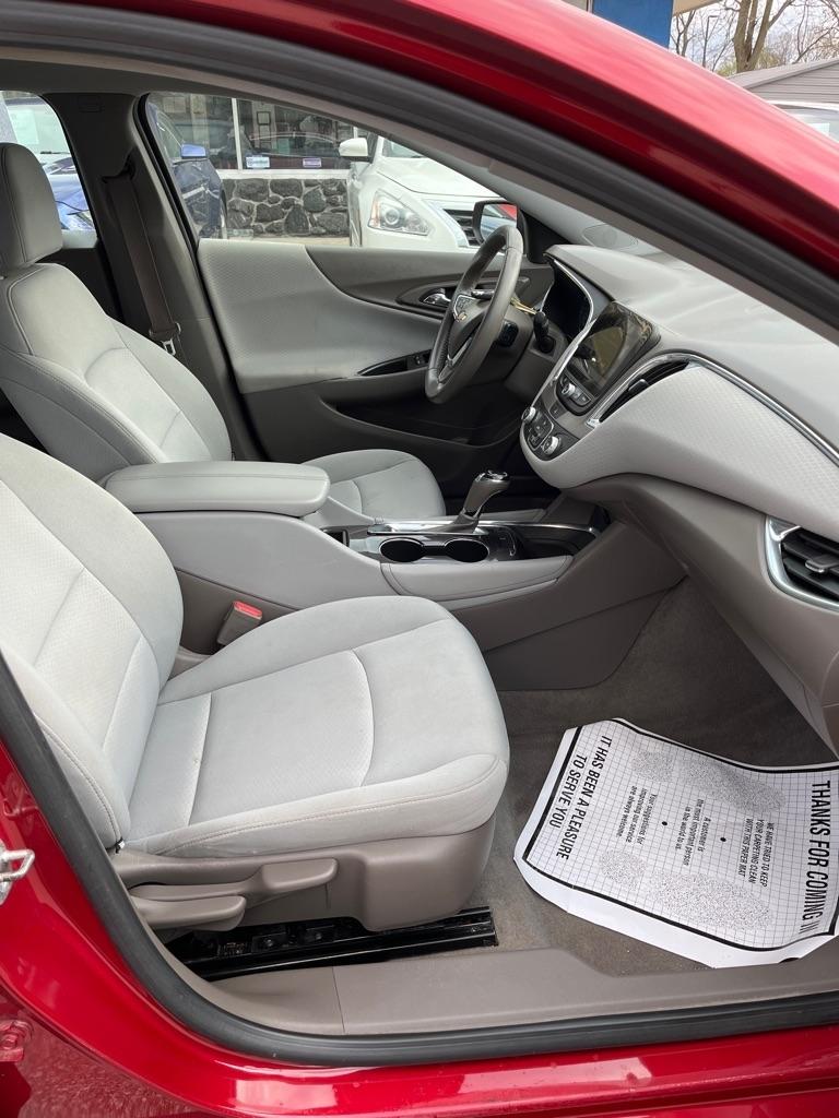 Chevrolet Malibu 4dr Sdn LT w/1LT 2016