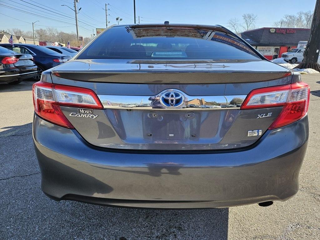 Toyota Camry Hybrid 4dr Sdn XLE (Natl) 2012