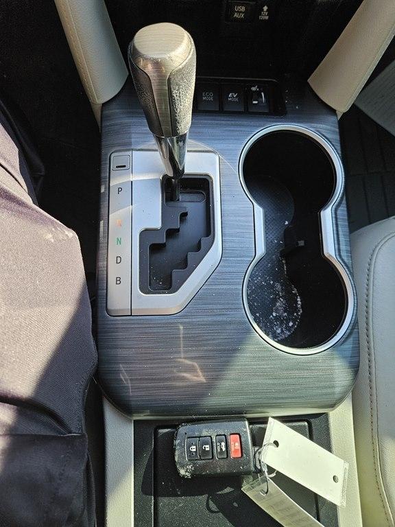 Toyota Camry Hybrid 4dr Sdn XLE (Natl) 2012