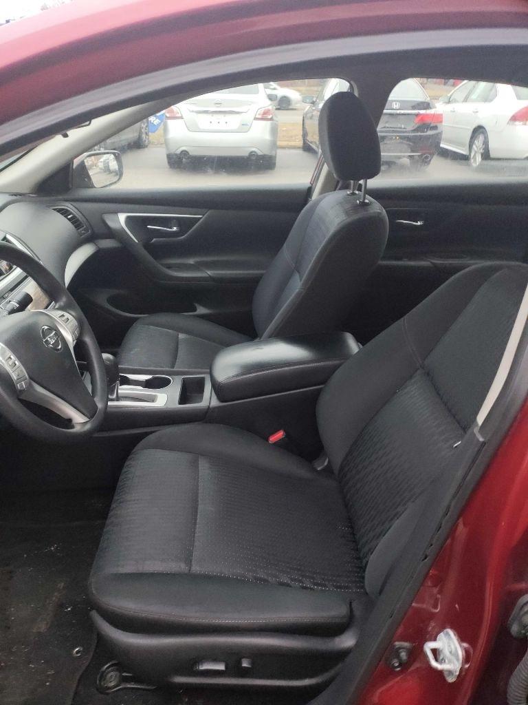 Nissan Altima 4dr Sdn I4 2.5 2016