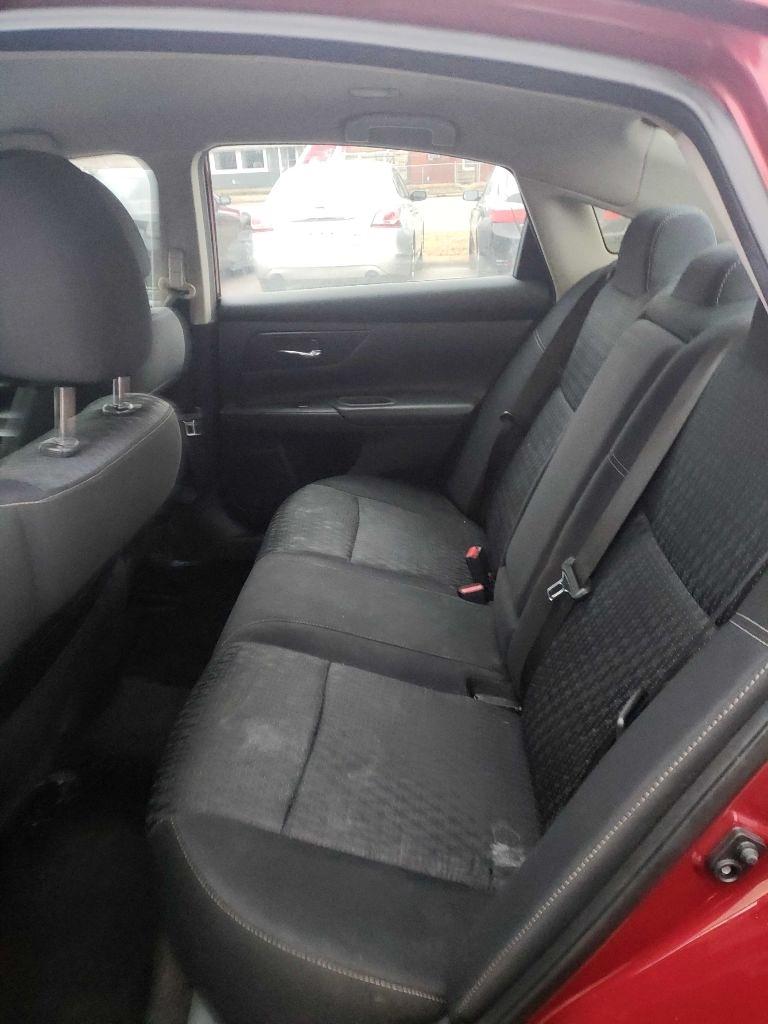 Nissan Altima 4dr Sdn I4 2.5 2016