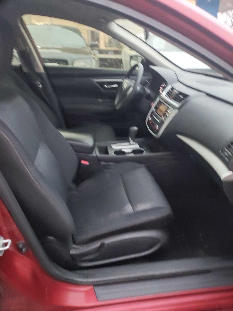 Nissan Altima 4dr Sdn I4 2.5 2016