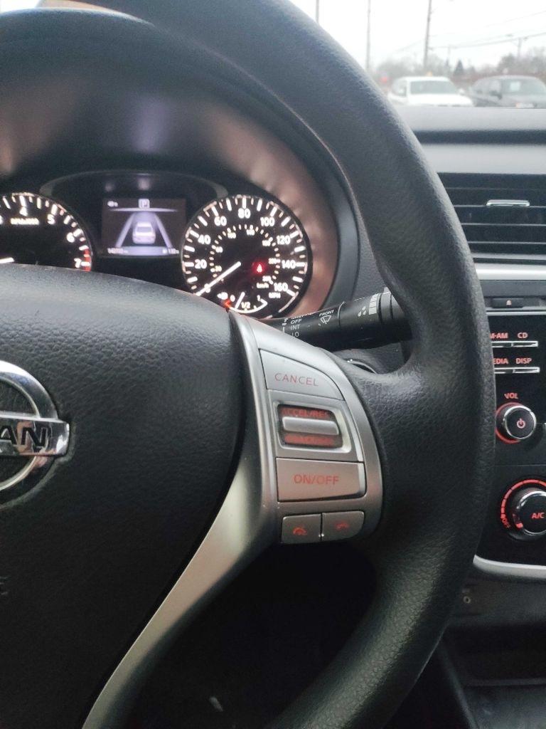 Nissan Altima 4dr Sdn I4 2.5 2016