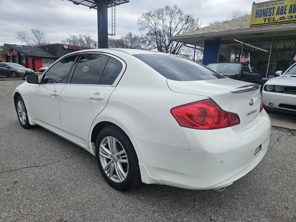 Infiniti G37 Sedan 4dr x AWD 2012