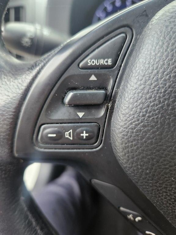 Infiniti G37 Sedan 4dr x AWD 2012